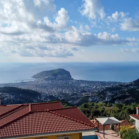 Дом отдыха Luxury By The Coast *