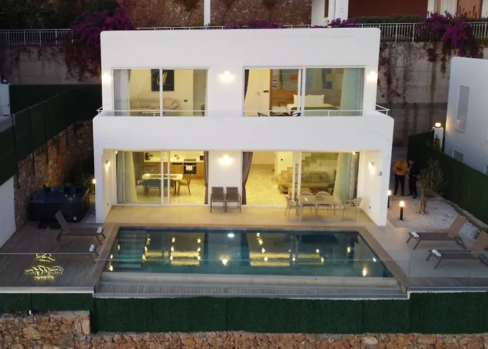 Дом отдыха Luxury By The Coast Алания