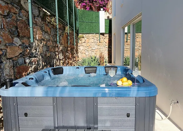 Luxury By The Coast Дом отдыха Алания