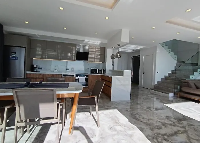 Luxury By The Coast Дом отдыха *