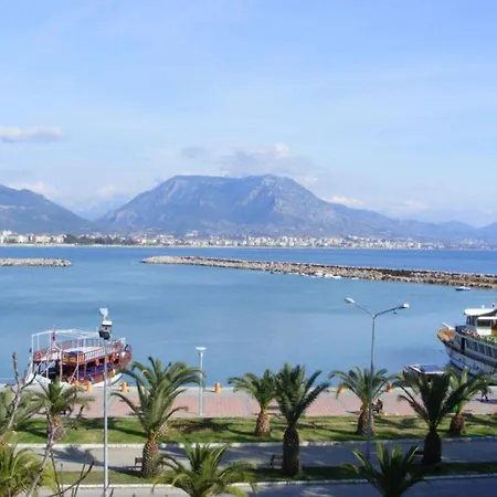 Luxury By The Coast Vakantiehuis *
