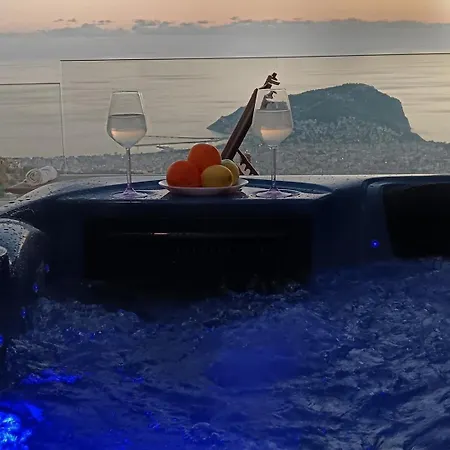 Luxury By The Coast Vakantiehuis Alanya