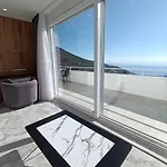 Luxury By The Coast 펜션 *