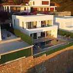 Luxury By The Coast * 알란야