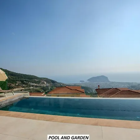 Luxury By The Coast Holiday home