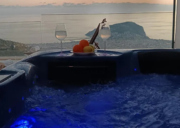 Luxury By The Coast 度假居 阿拉尼亚