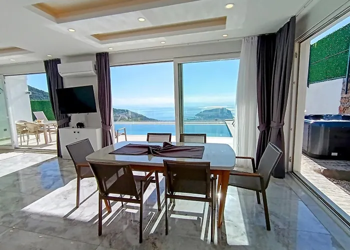 度假居 Luxury By The Coast *