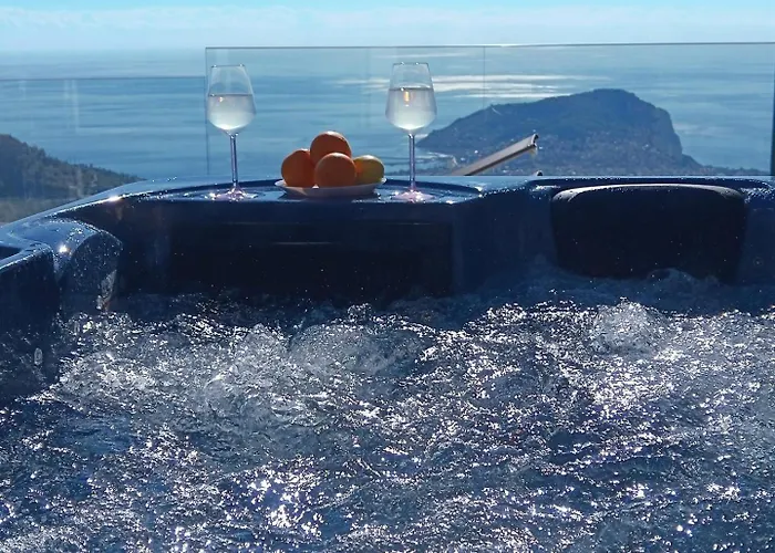 Hébergement de vacances Luxury By The Coast