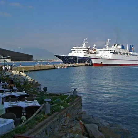 Semesterbostad Luxury By The Coast