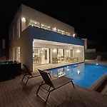 Luxury By The Coast Σπίτι διακοπών *
