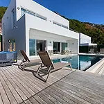 Σπίτι διακοπών Luxury By The Coast *
